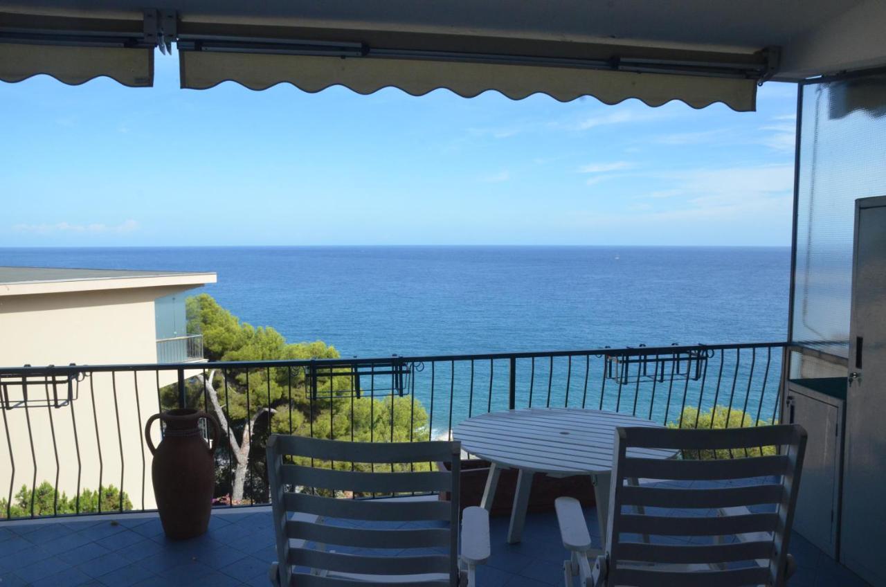 Rocce Di Capo Mimosa - Cervo Apartman Kültér fotó
